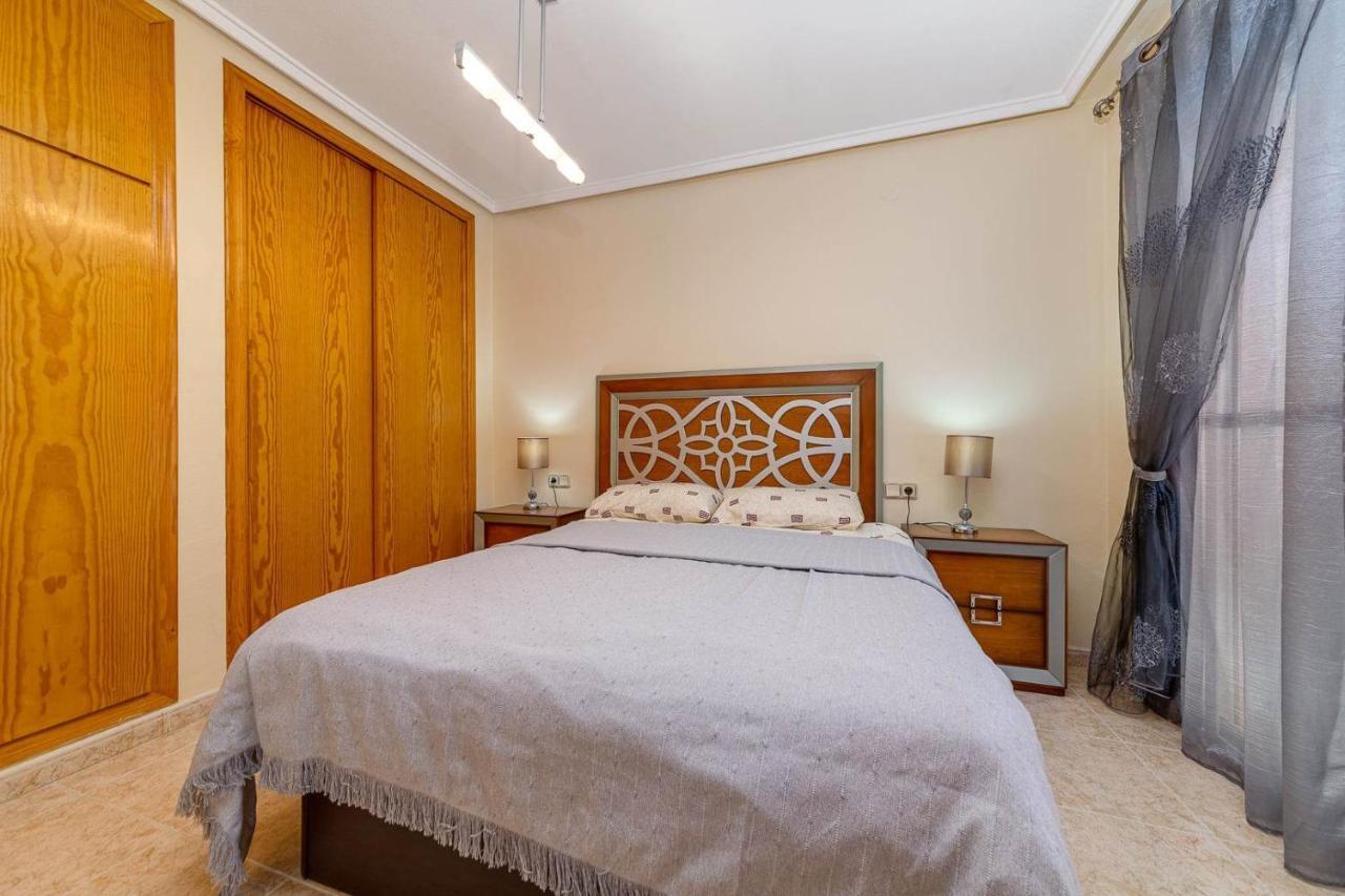 Cozy Appartment Torrevieja At Irina Luaran gambar