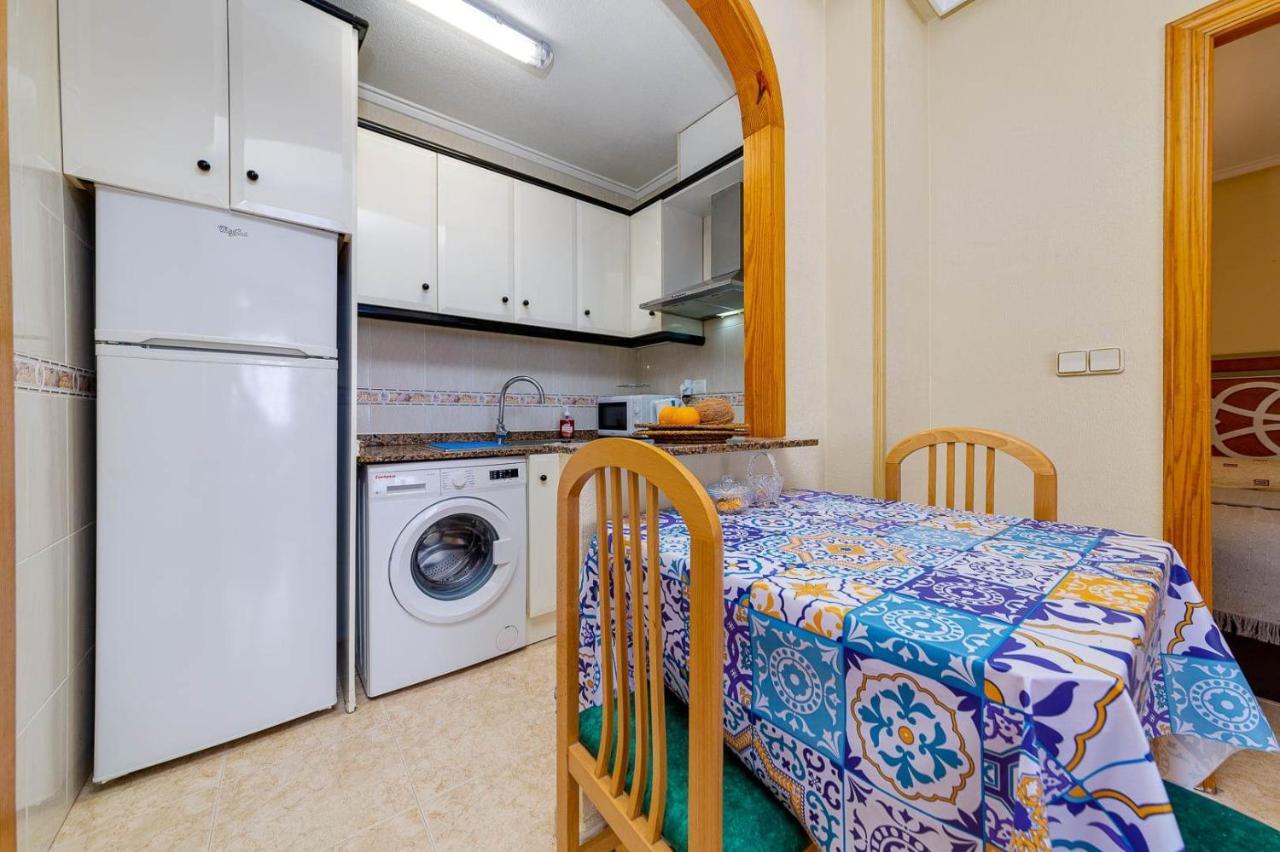 Cozy Appartment Torrevieja At Irina Luaran gambar