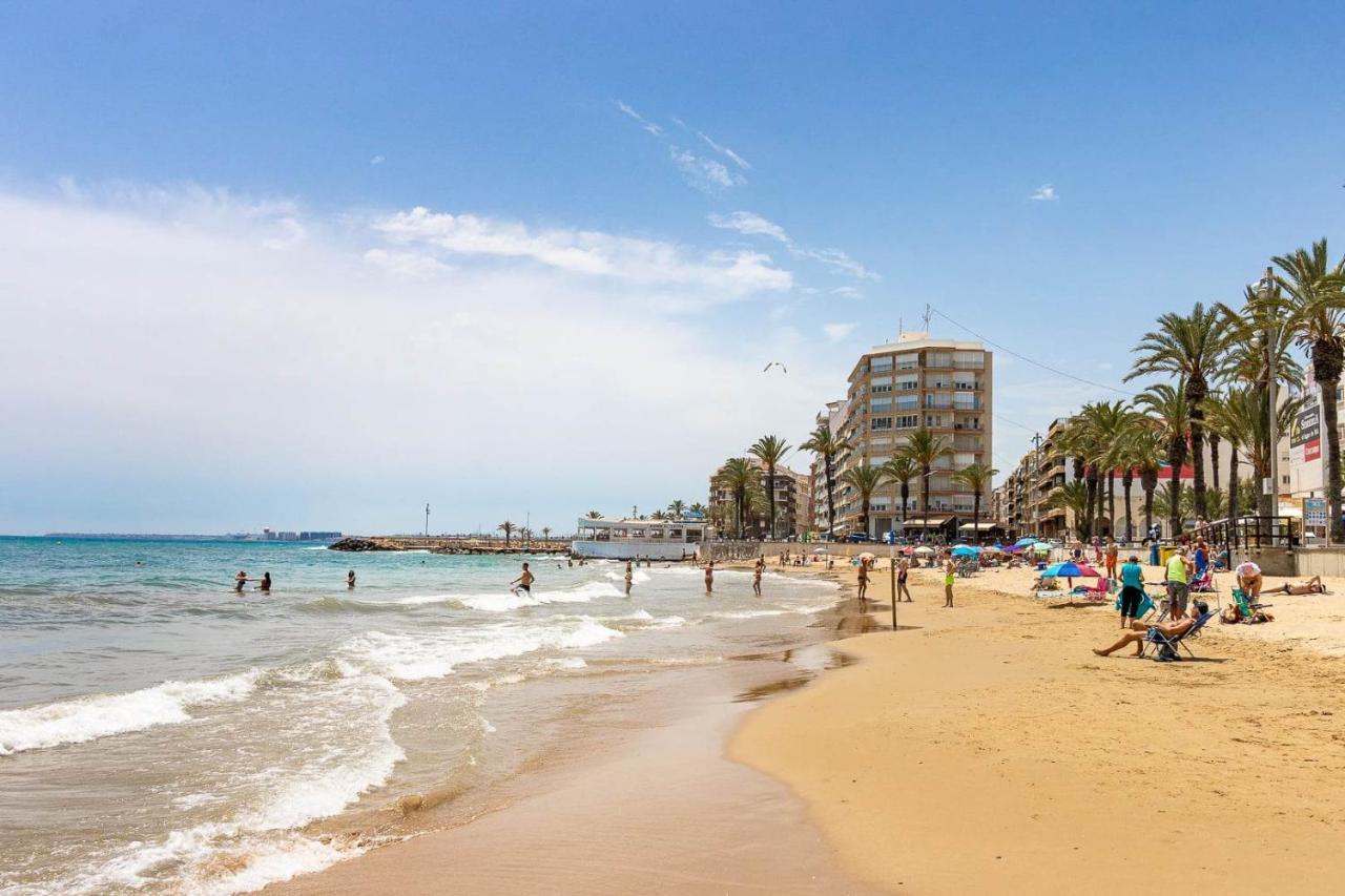 Cozy Appartment Torrevieja At Irina Luaran gambar