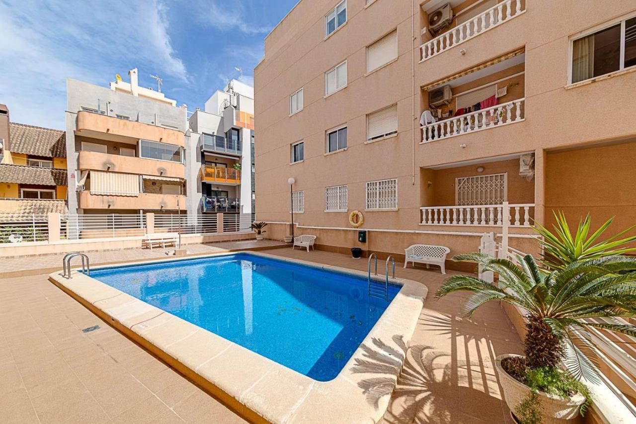 Cozy Appartment Torrevieja At Irina Luaran gambar